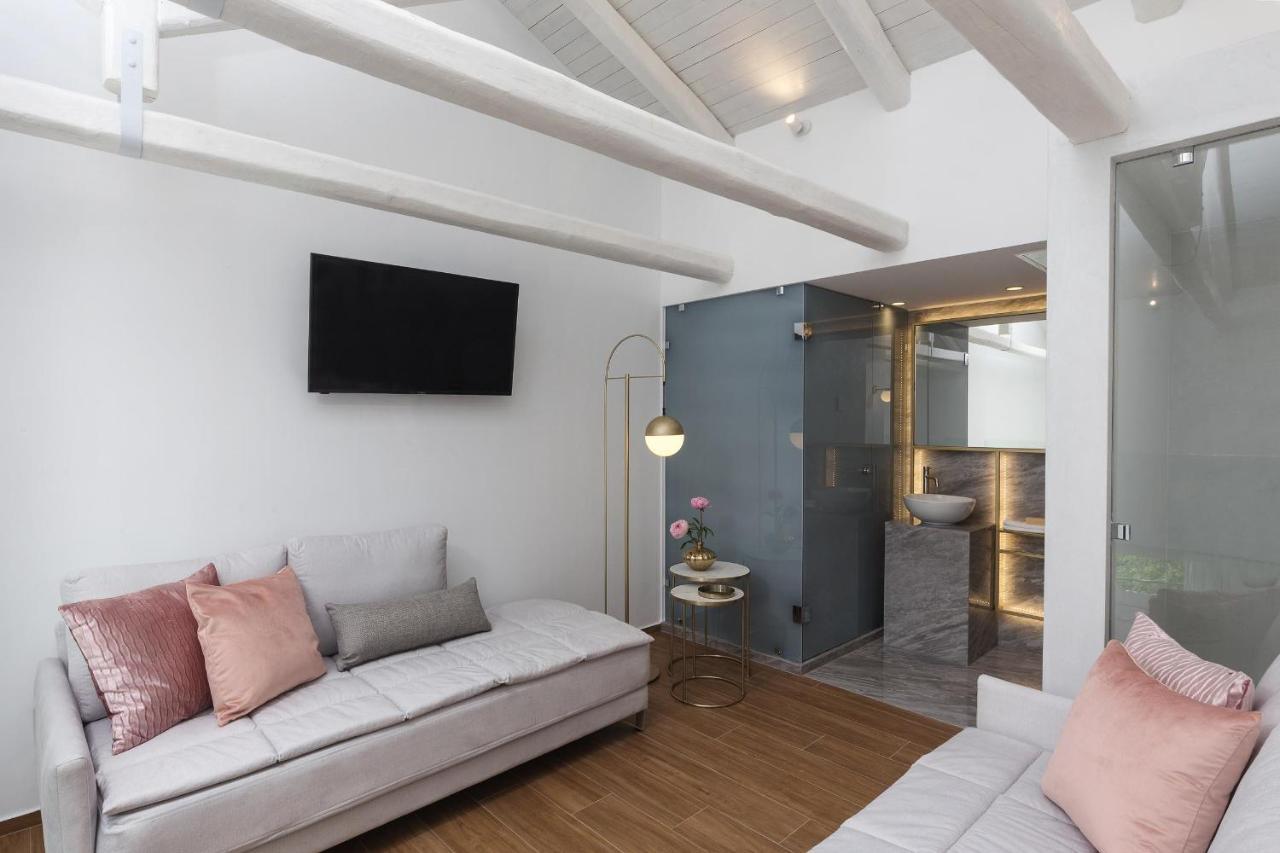 Mirabile Luxury Suites Chania  Exterior photo